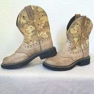 Ladies Justin Gypsy Brown Leather Camo Studded Round Toe Western Boots Size 5.5B